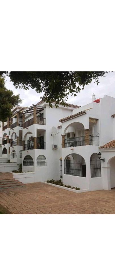 Benalmadena Costa One Bedroom Apartment, Close To The Beach Екстериор снимка
